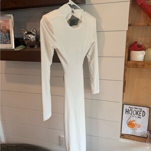 White no back gown gold chain